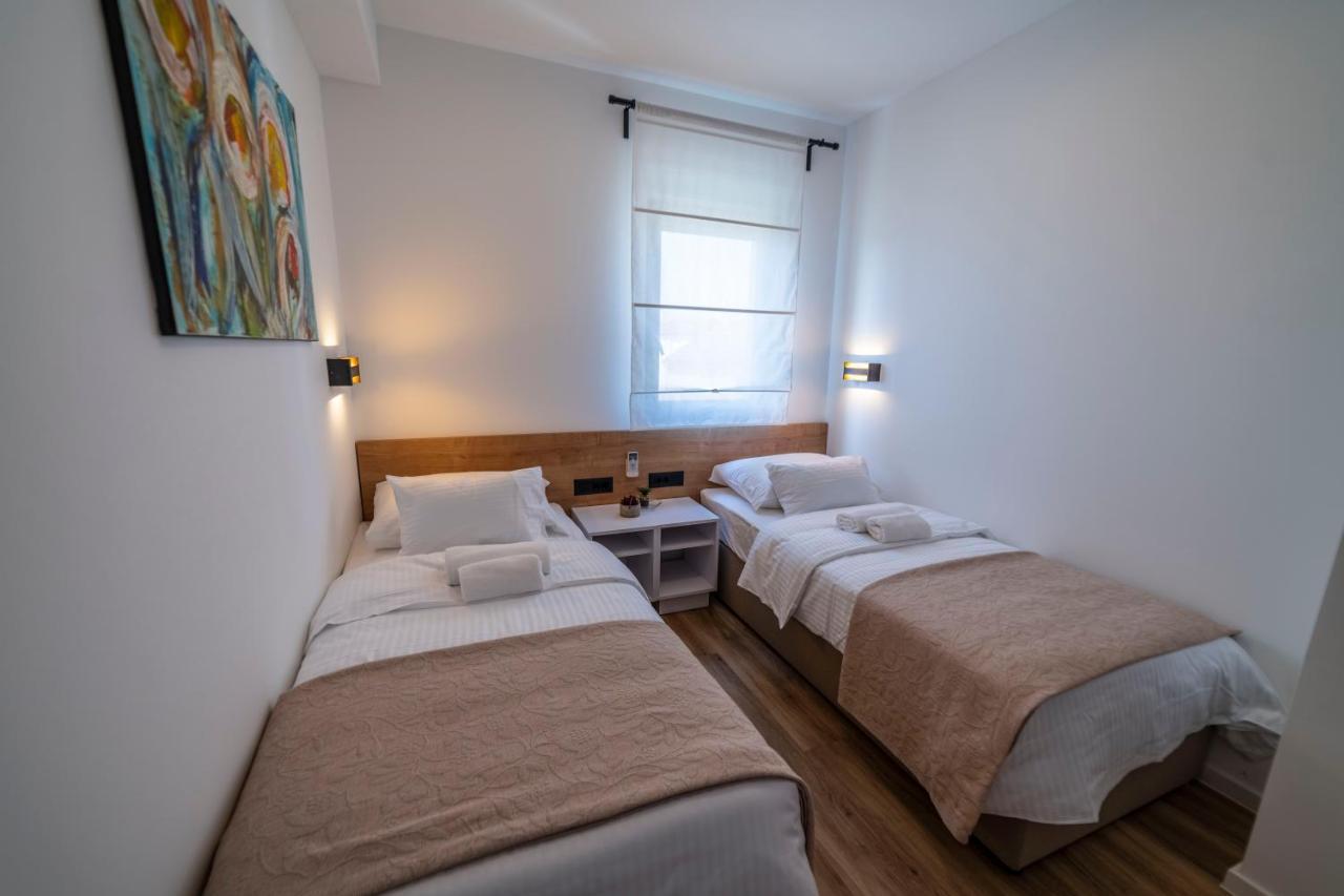 Pinna Residence - Tonna プーラ エクステリア 写真